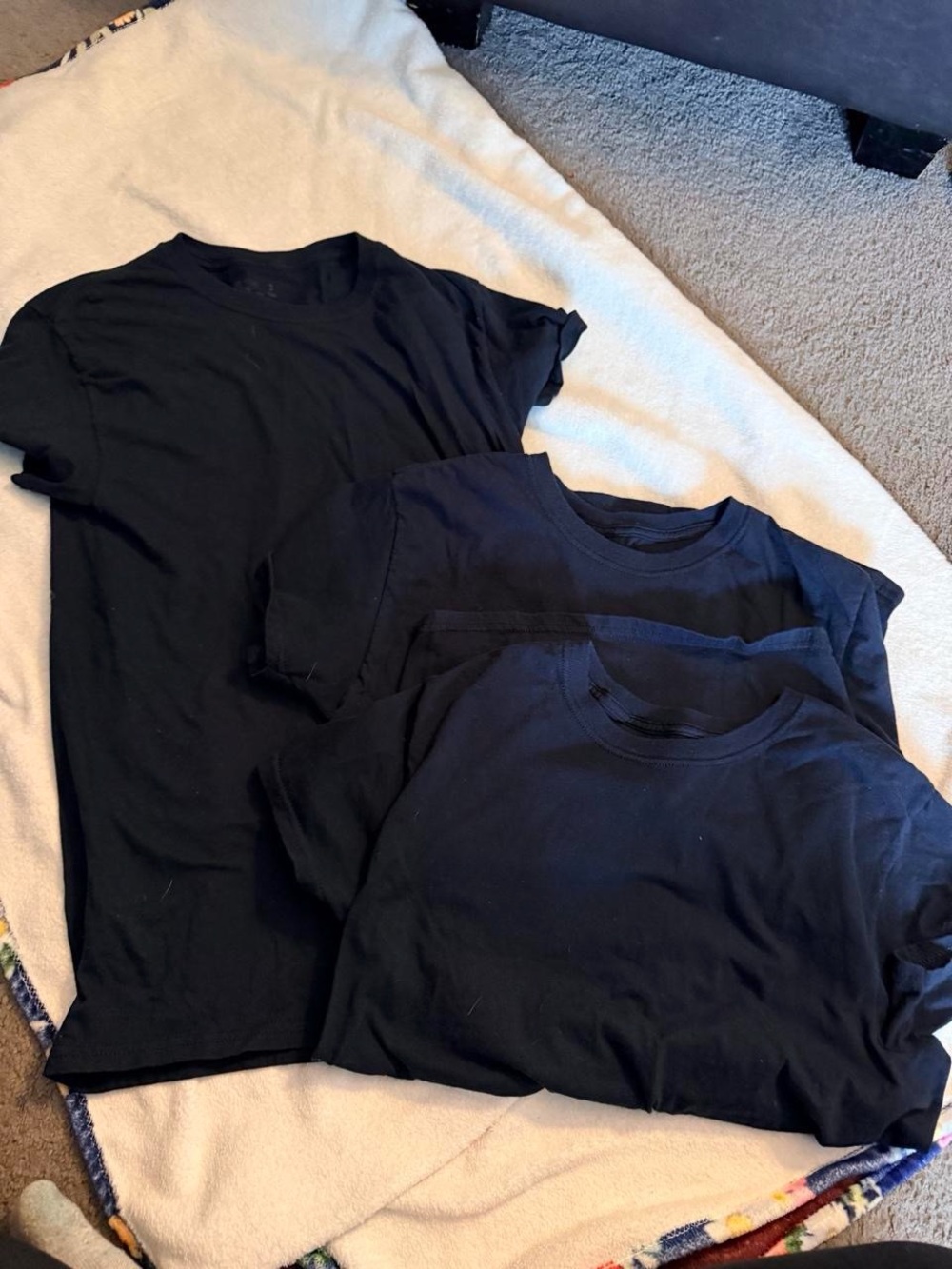 Men’s Plain Black Crewneck T-Shirt